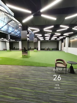 室内高尔夫球场深度清洁